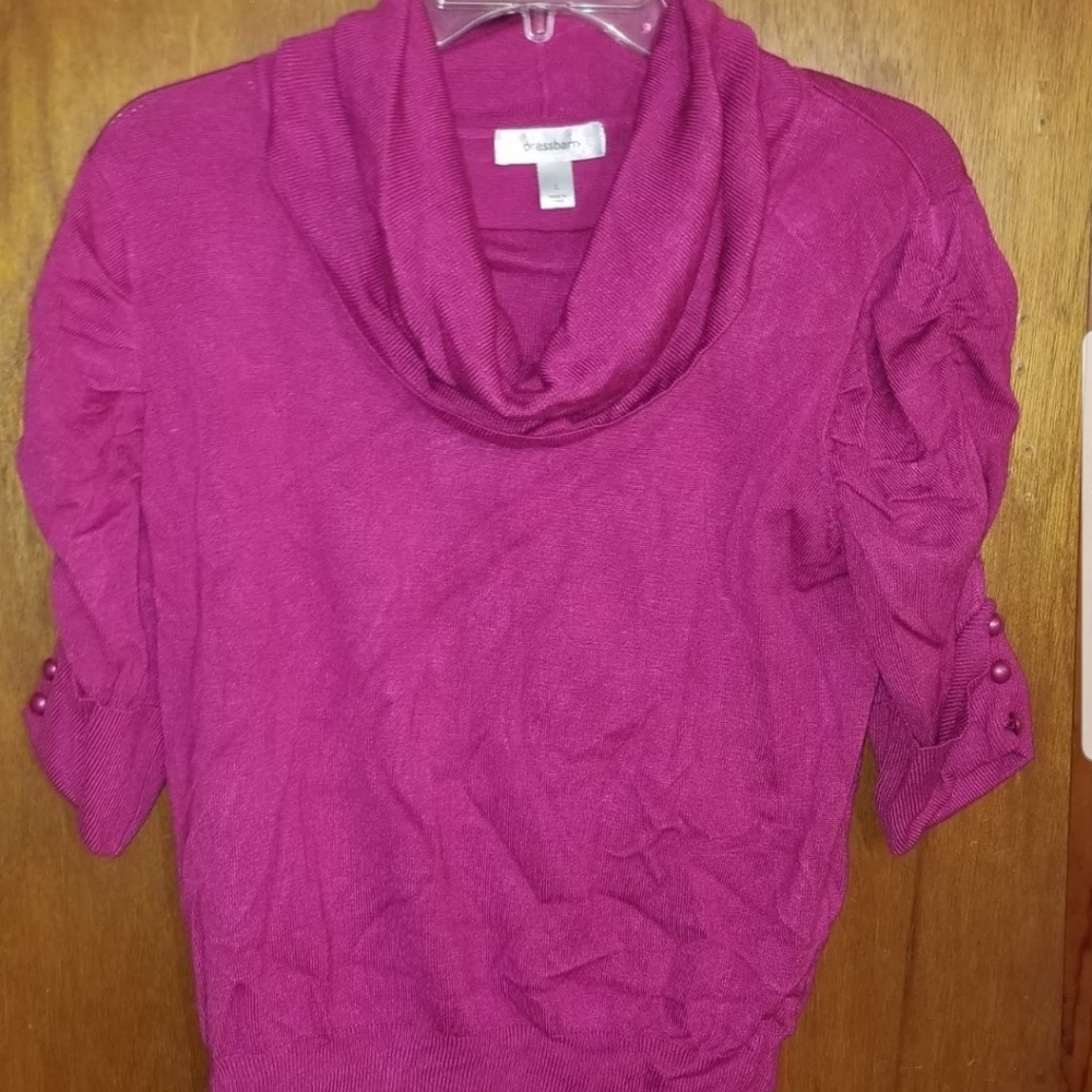 3 q. Sleeve blouse